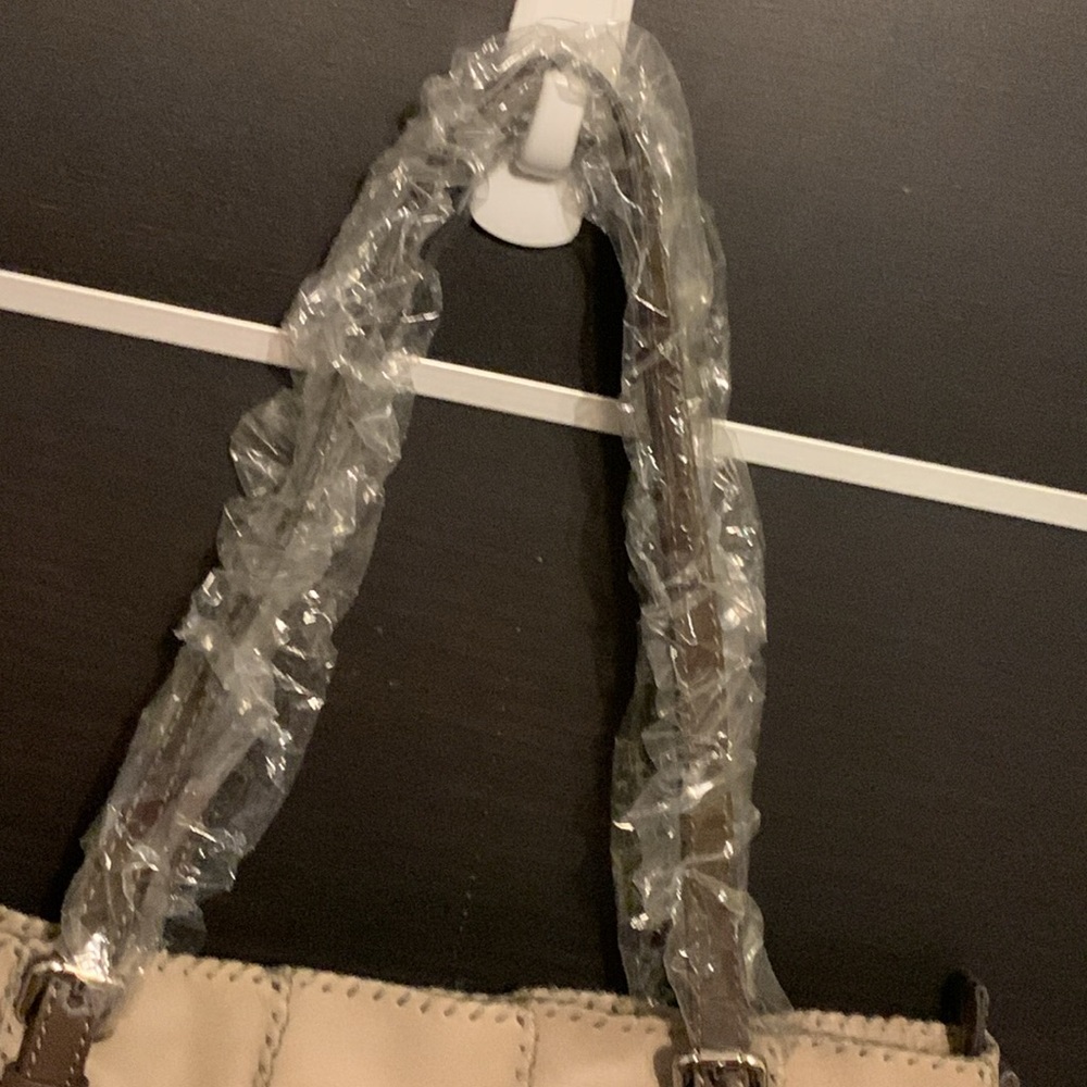 Gianni Conti Italian Leather Patchwork Tote - Picture 7 of 16